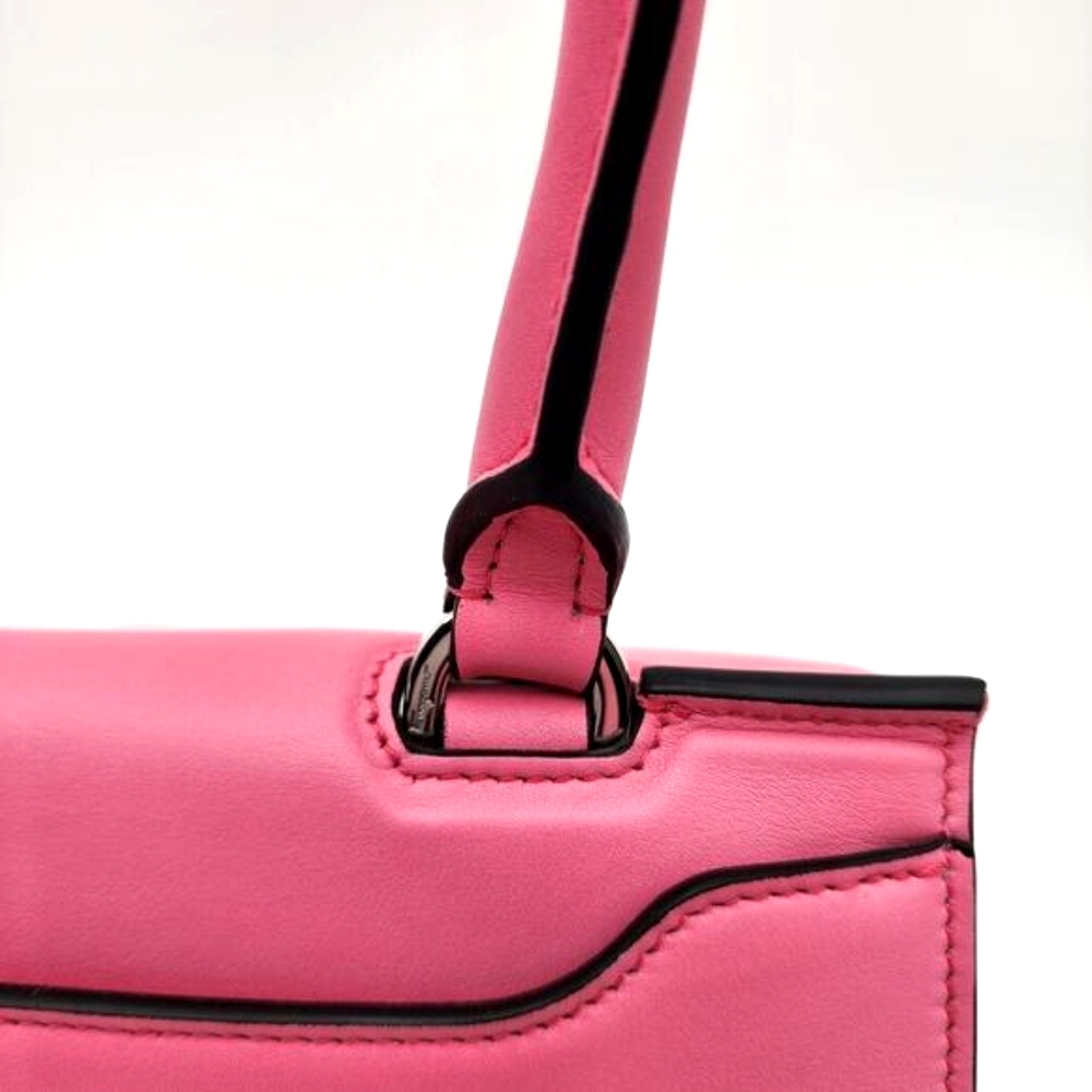 SALVATORE FERRAGAMO NWOT - Picture 13 of 16